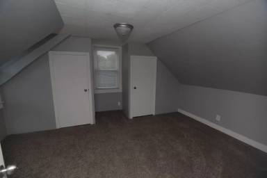 Main picture of 708 SW 6th St