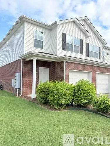 Main picture of 249 Moss View St