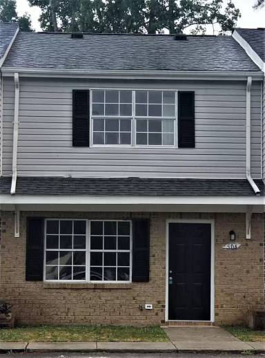 Main picture of 504 Myrtlewood Cir