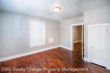 Main picture of 3833 S 23rd St
