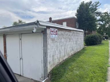 Main picture of 2513 Woodlawn St