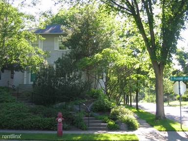 Main picture of 202 Russell Ave S