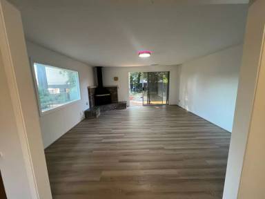 Main picture of 18705 32nd Ave S