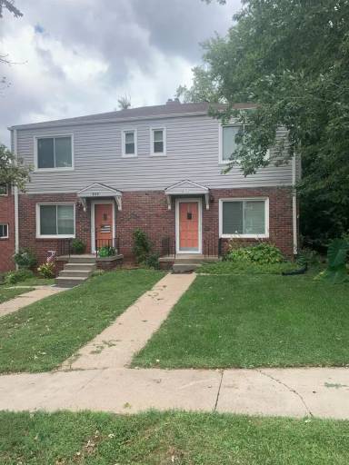 Main picture of 813-15 N 47th St