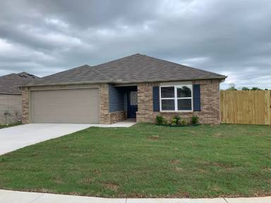 Main picture of 2011 S B Pl