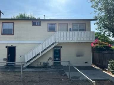 Main picture of 132 N Yale Ave