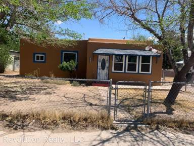 Main picture of 960 N Armijo St