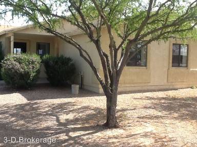 Main picture of 2109 E Pinal Vis