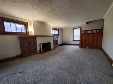 Main picture of 924 Hamlin St