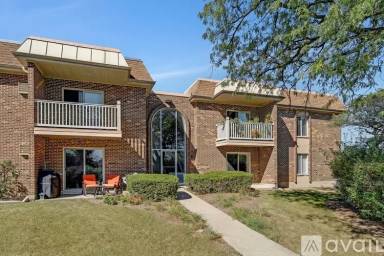 Main picture of 2407 N Kennicott Dr