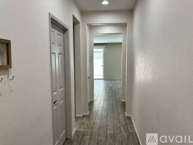 Main picture of 10960 Knoxville Way