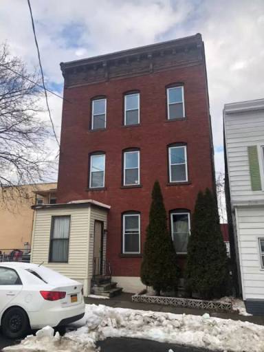 Main picture of 22 Church St