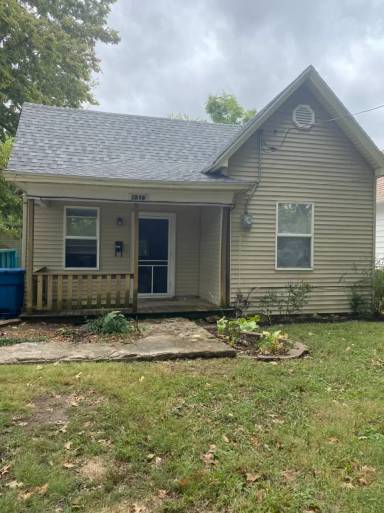 Main picture of 1210 N Prospect Ave