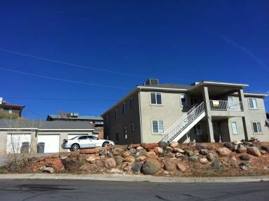 Main picture of 674 W Evans Ridge Cir