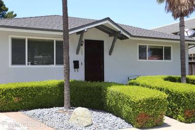 Main picture of 108 Wayne Ct E