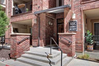 Main picture of 305 Inverness Way S