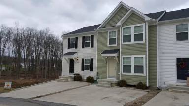 Main picture of 214 Summerfield Dr