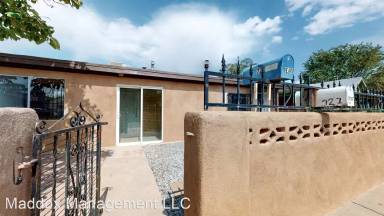 Main picture of 721 Santa Fe Ave SW