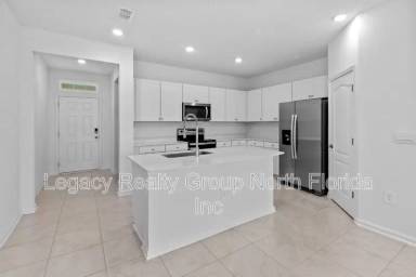 Main picture of 150 Seaport Breeze Rd