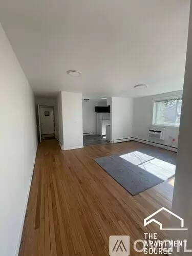 Main picture of 1408 W Juneway Ter