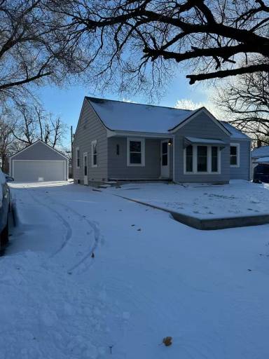 Main picture of 304 S King St