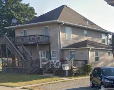 Main picture of 1411 S Broadway St