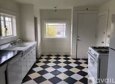 Main picture of 2921 N 9th St