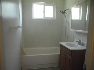 Main picture of 801 W 1st Ave