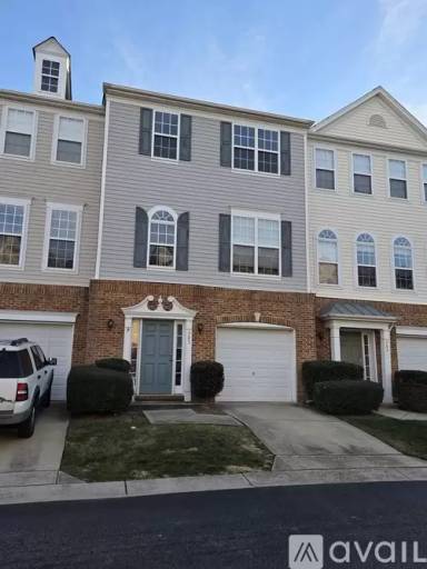 Main picture of 503 Sutter Gate Ln