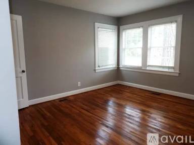 Main picture of 106 Rowe Ave NW