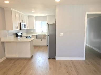 Main picture of 476 Almond Ave