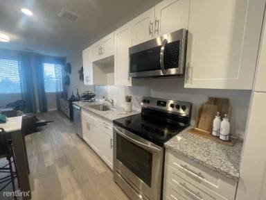 Main picture of 2900 W 29th Ave