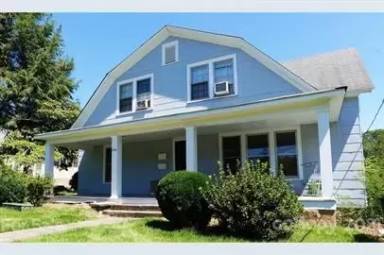 Main picture of 330 8th Ave NE
