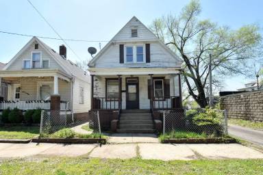 Main picture of 1816 W Butler St