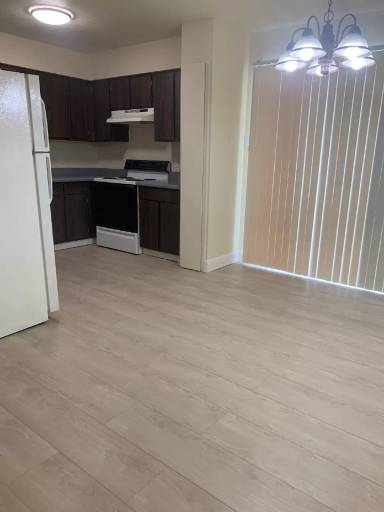 Main picture of SHEP - 2290/1050 Long Avenue - 14