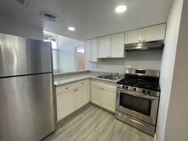 Main picture of 6708 E Cheery Lynn Rd