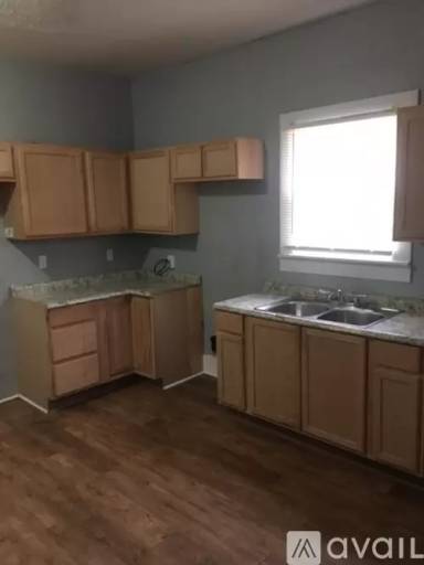Main picture of 3354 N Capitol Ave