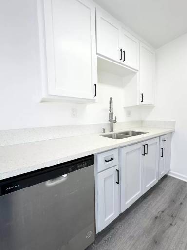 Main picture of 6795 N Paramount Blvd