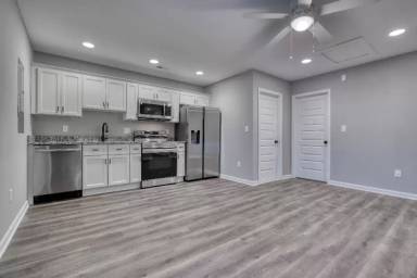 Main picture of 6722 Brentwood Ave