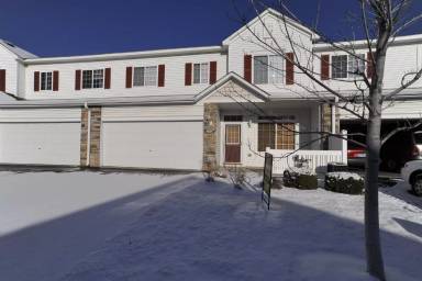 Main picture of 4697 Blaine Ave
