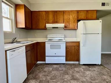 Main picture of 192 Westside Dr