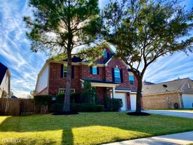 Main picture of 26611 Sandy Arbor Ln