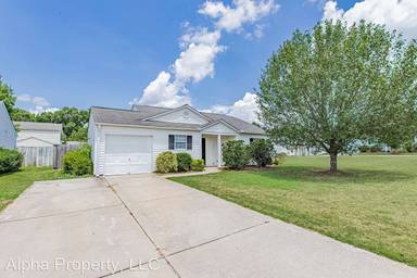 Main picture of 2 Fawn Lake Pl