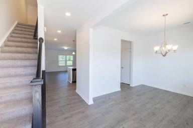 Main picture of 3022 Apple Creek Ct