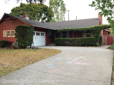 Main picture of 272 Carol Dr