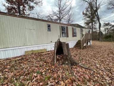 Main picture of 124 Pauls Dr