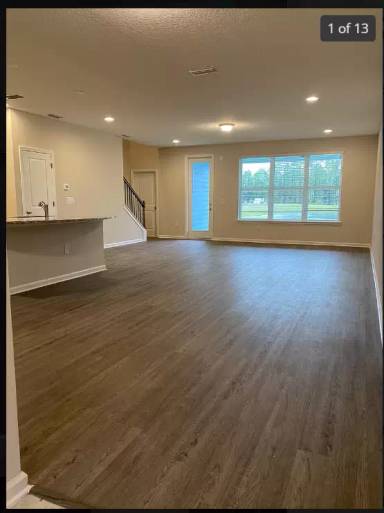 Main picture of 61 Tamar Ct