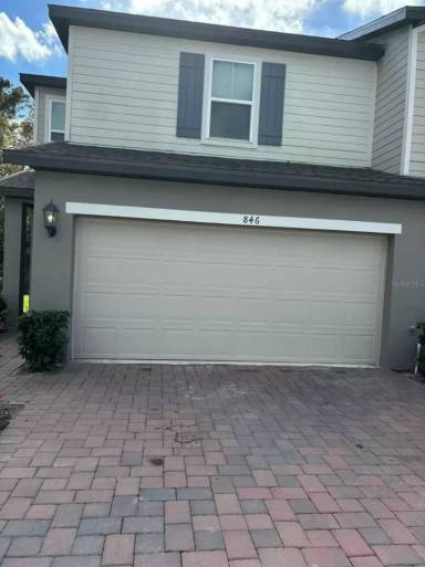 Main picture of 846 Legacy Dr