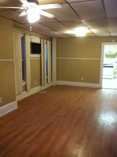 Main picture of 150 S Logan Ave