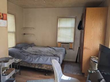 Main picture of 141 Fairview Ave